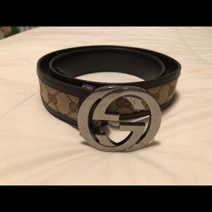 Gucci logo belt